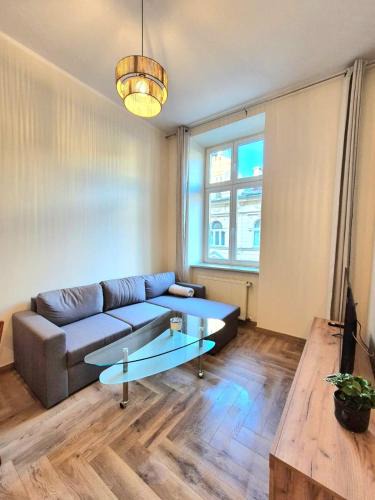 Wesoła Zachod Apartment | Domino Apartament- Dworzec PKP