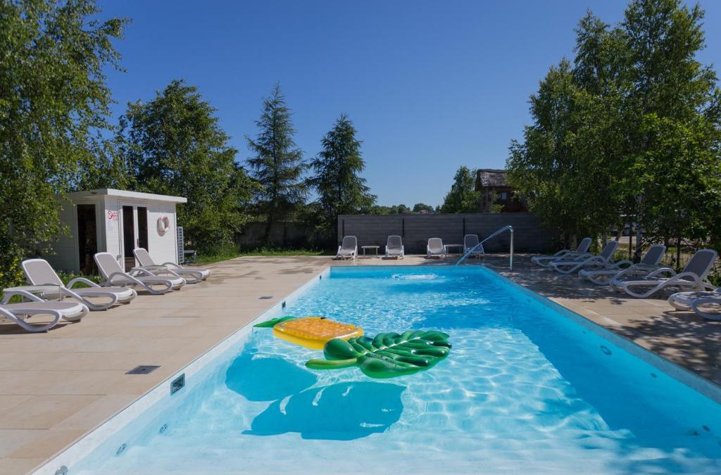 Nowecin House | Domki Łeba, Apartamenty Łeba - Polanki23 - basen, sauna, kino