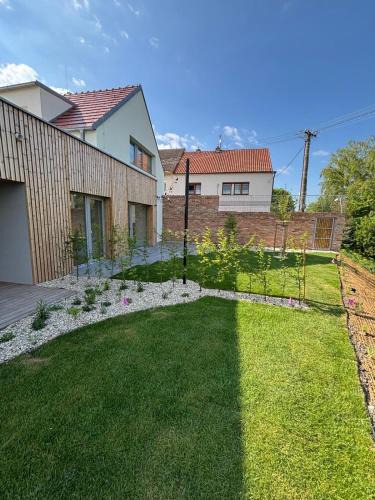 Kobyli Apartment | Domus Cobile