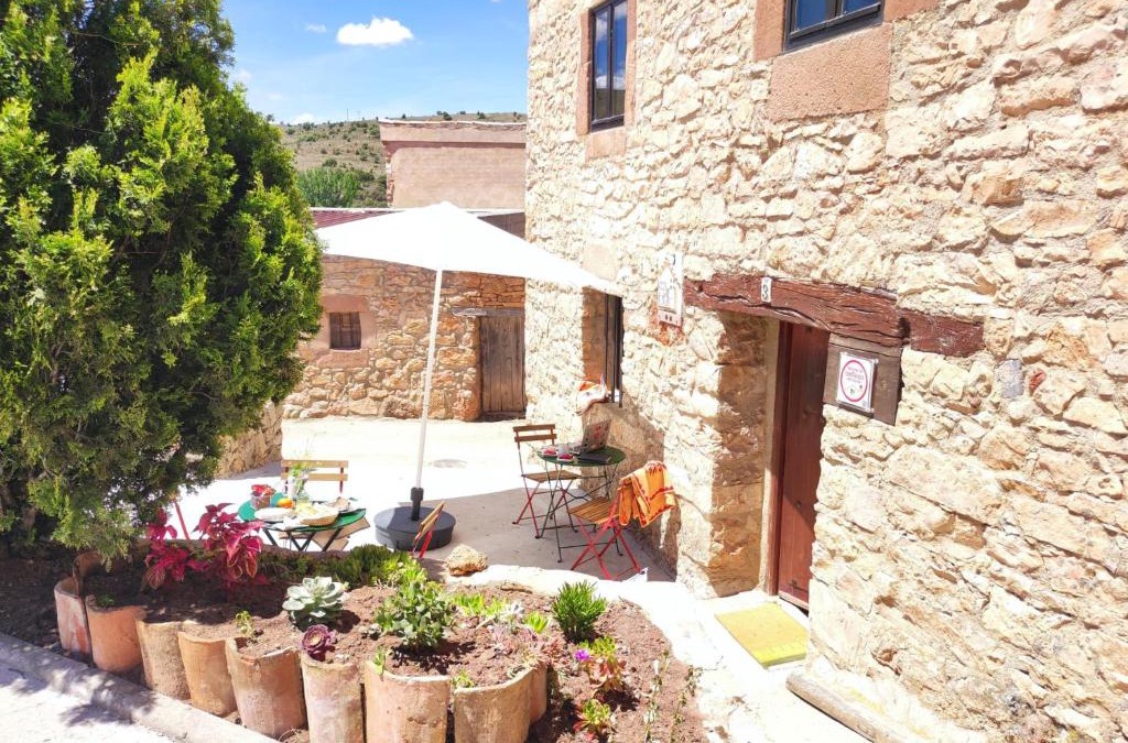 Montejo de Tiermes House | Donde Elvira