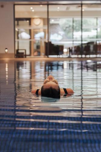 Newbury Resort | Donnington & Company