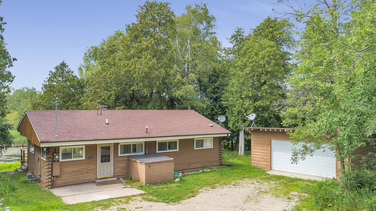 Idlewild House | Door County Cabin on the Water