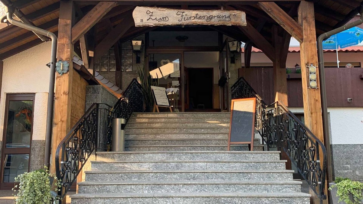 Reichelsheim Cottage | Doppelzimmer mit Wintergarten - 32 - Gasthaus und Pension Zum Fürstengrund