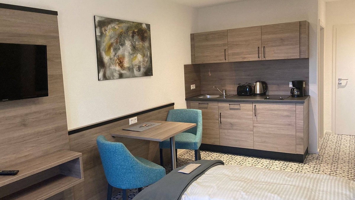 Nerenstetten Apartment | Doppelzimmer 3, 30qm, Max. 2 Personen