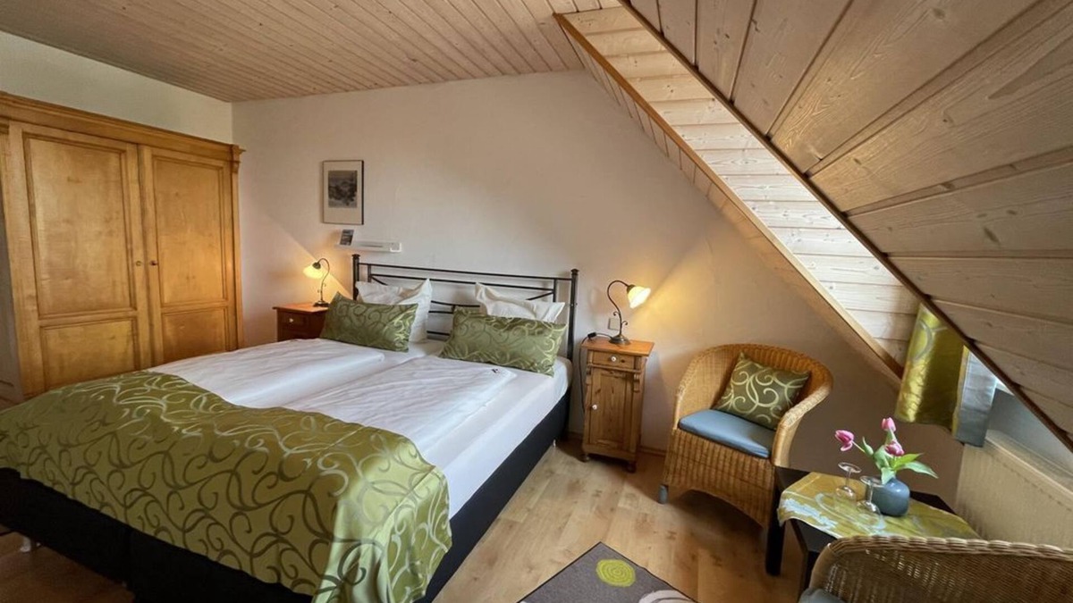 Sankt Martin Bed & Breakfast | Doppelzimmer 6 - Landhaus Christmann