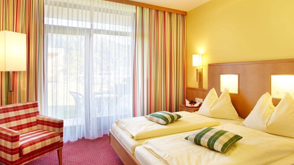 Schlogen House | Doppelzimmer Donau-traum, Bad, WC - Riverresort Donauschlinge