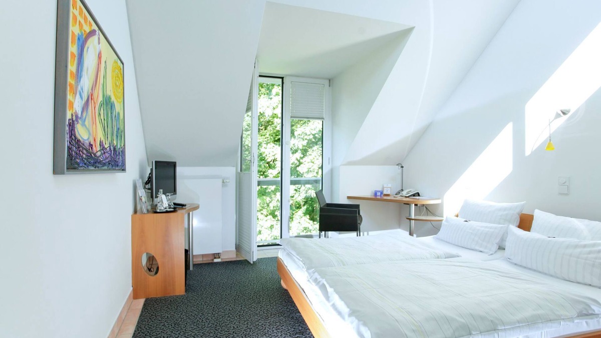 Ettlingen House | Doppelzimmer - Hotel Watthalden