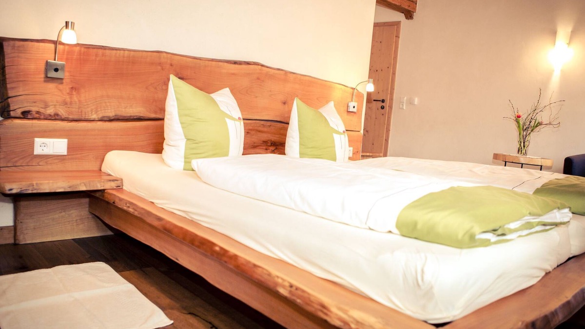 Lauterbach Apartment | Doppelzimmer mit Dusche und WC