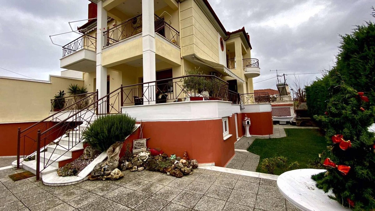 Nees Pagases House | Dora Seaside Home Volos