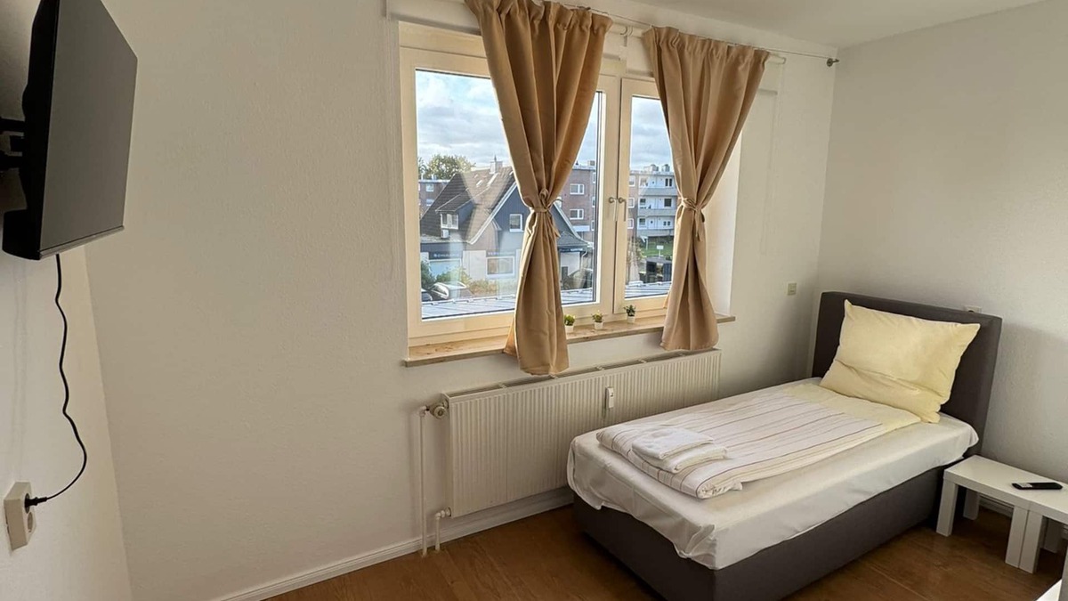 Neumuenster House | Dorfstraße 22 W2 - 4 bedrooms with parking space