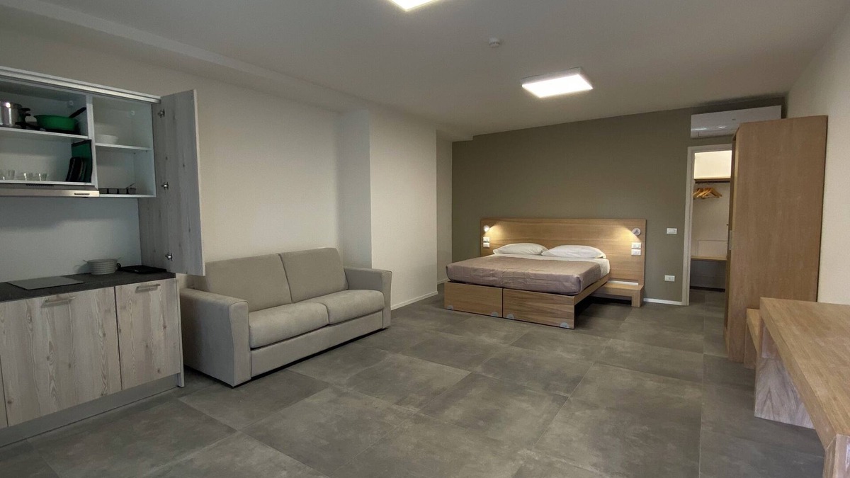 Fogliano House | Dormi-RE affittacamere