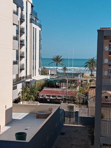 Grao de Gandia Apartment | DOROTHY Apartamento Playa de Gandia con vistas al mar 8 personas