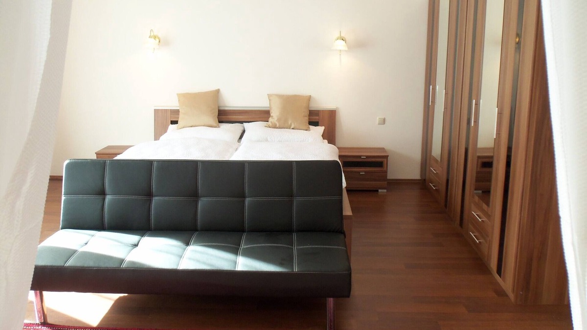 Semmering Villa | Double Bedroom with private bathroom in Villa Wellspacher Semmering