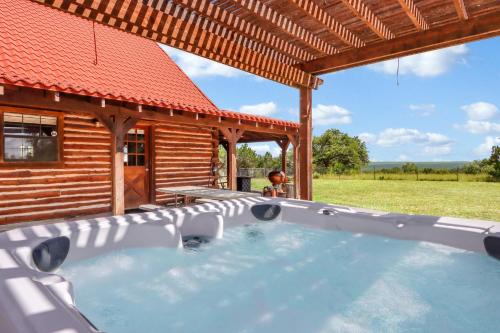 Wimberley House | Double D Cottage