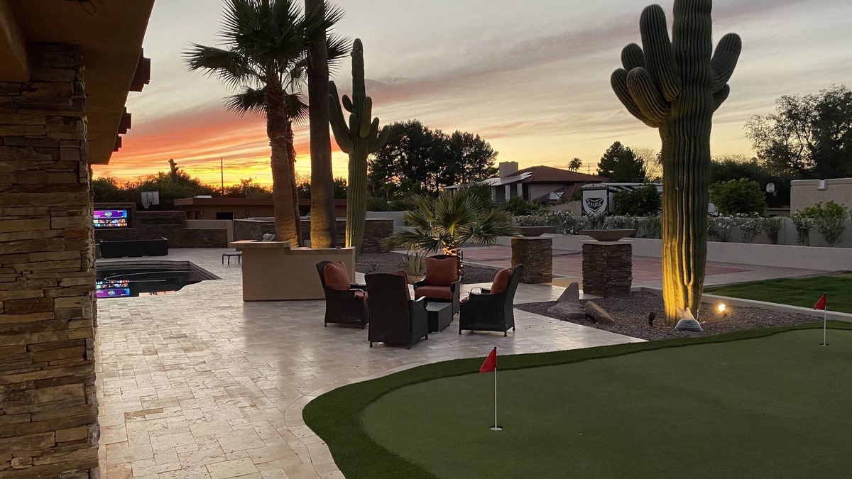 Mesa House | Double Eagle Villa with pool and pickleball close to Scottsdale!