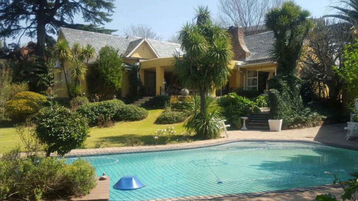 Greater Johannesburg Metropolitan Area House | Double Family Suite [Villa MikaMora]