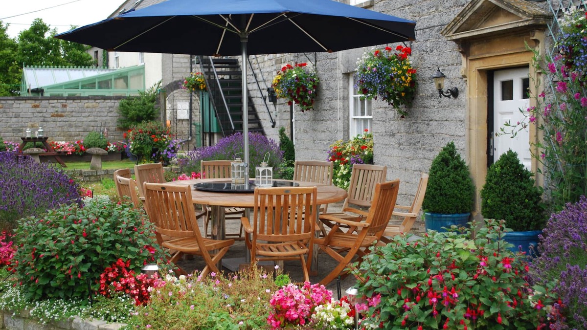 Lower Godney Bed & Breakfast | Double-gate Farm
