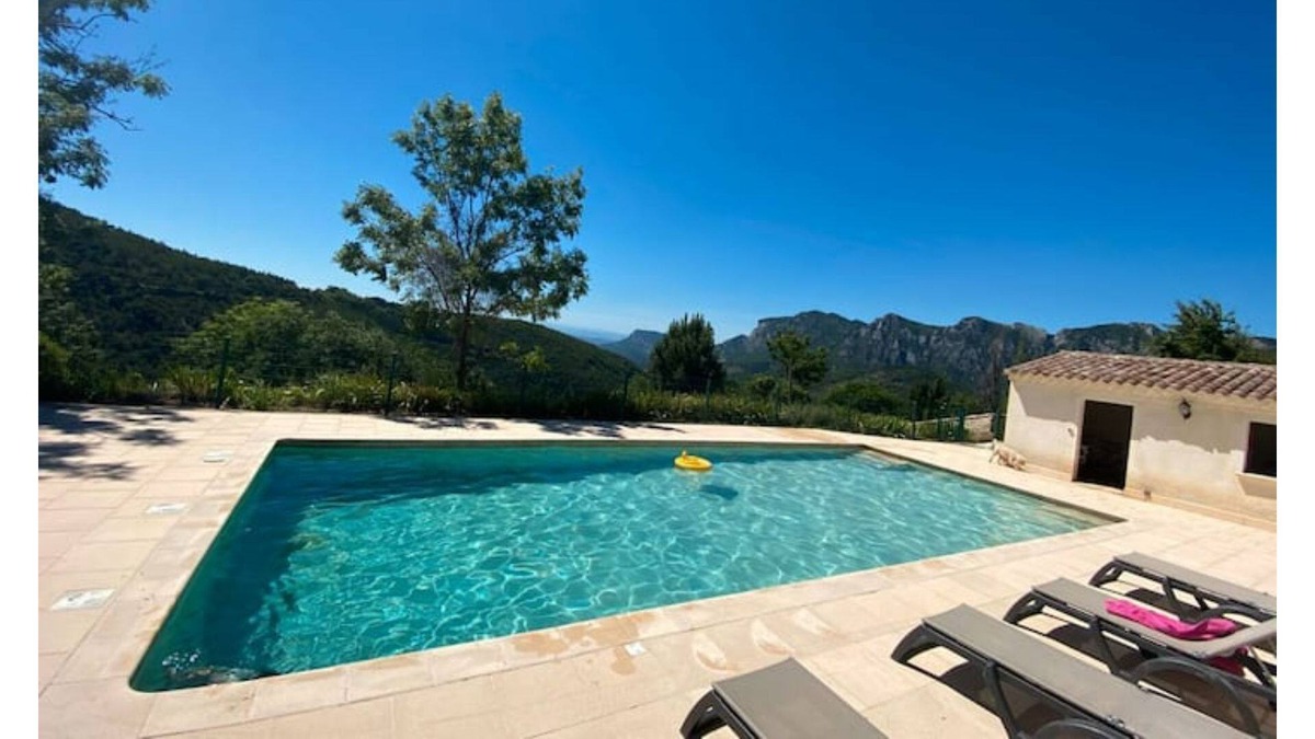 Mornans Cottage | Double gite 6ch 16pers in the middle of nature with swimming pool