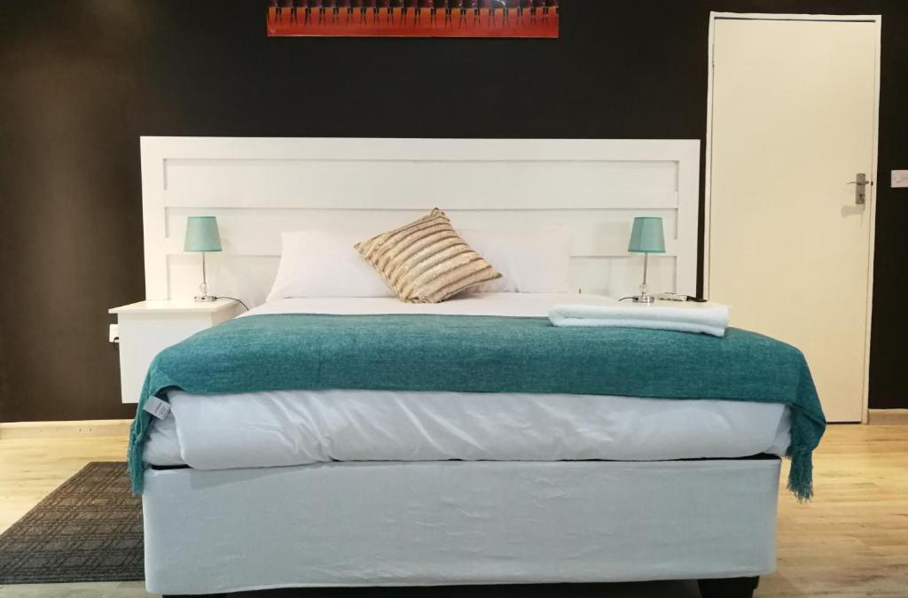 Palapye House | Double L Guest Lodge Palapye