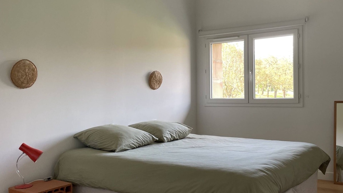 Chatte House | Double or Twin-Comfort-Shared Bathroom-Countryside view