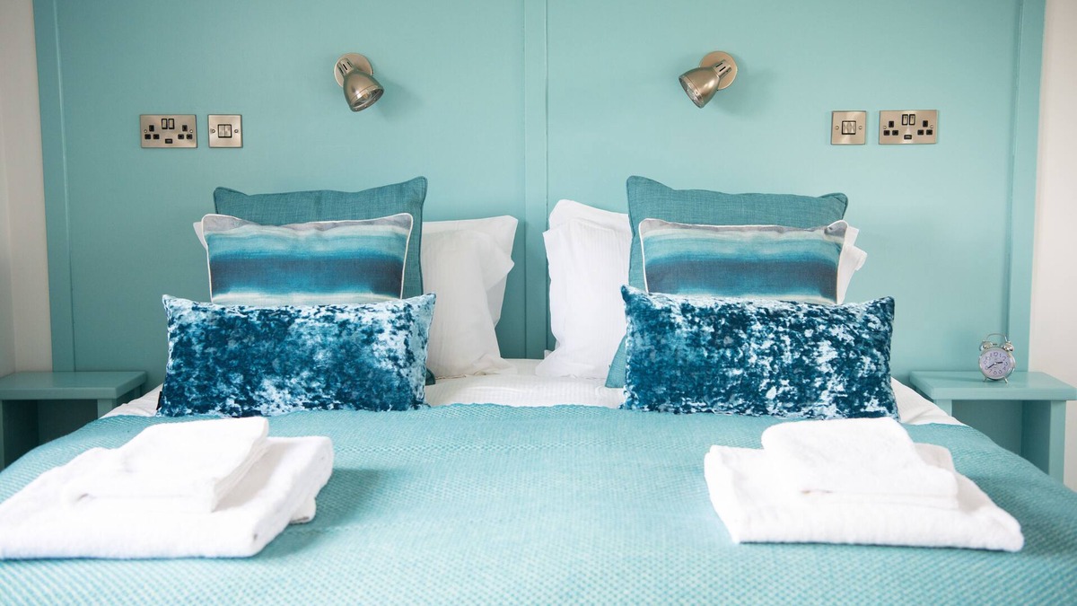 Langford Other | Double or Twin Ensuite at Aldwick Estate