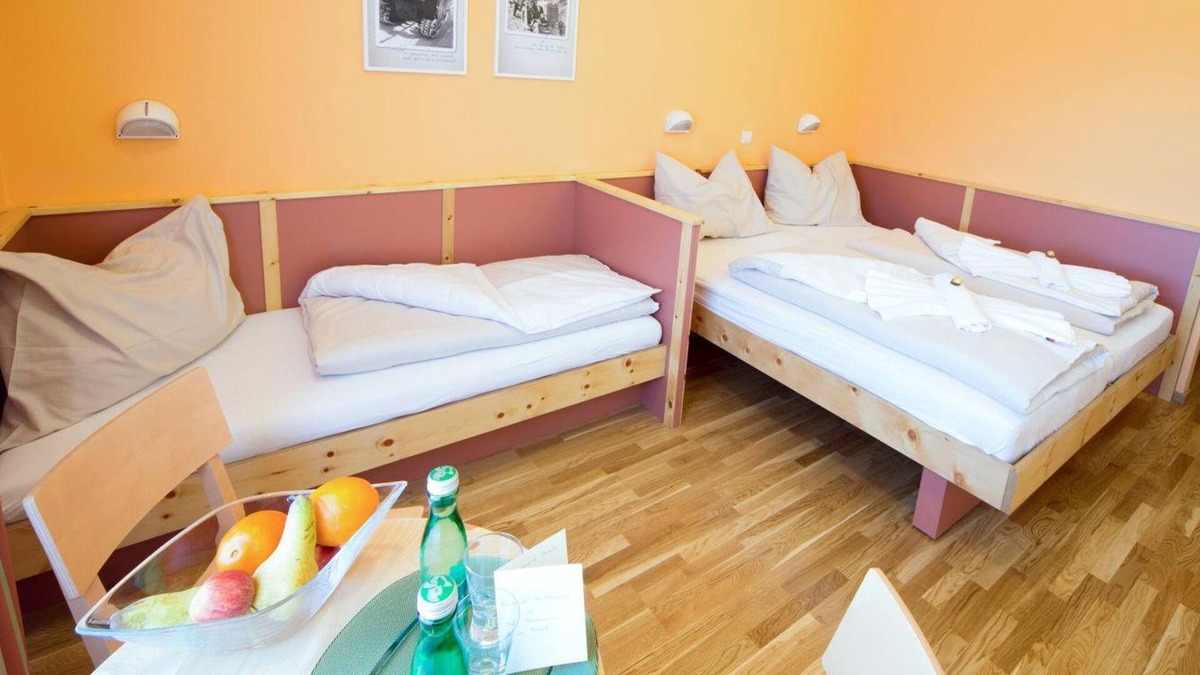 Irdning-Donnersbachtal Cottage | Double room, shower, WC (half board) - JUFA Hotel Planneralm*