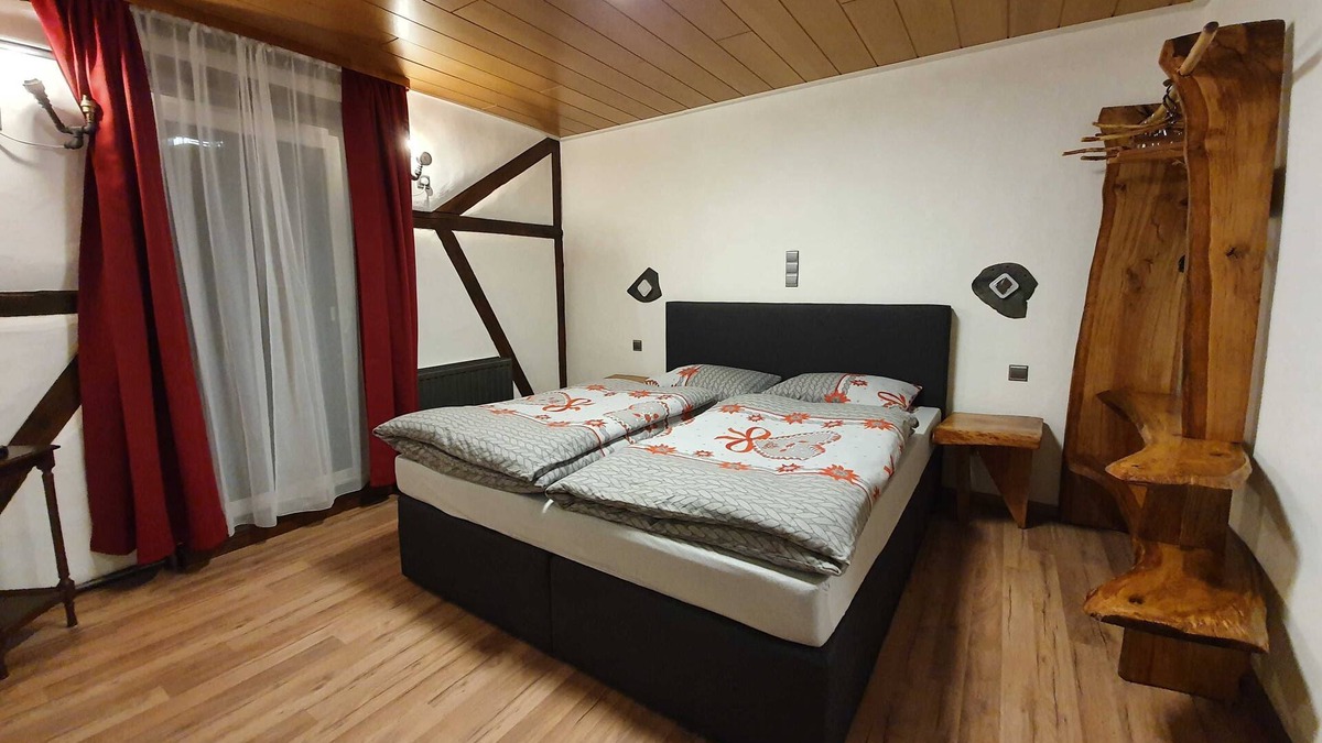 Bullau Cottage | Double room 1 - Gasthaus Pension Schumbert