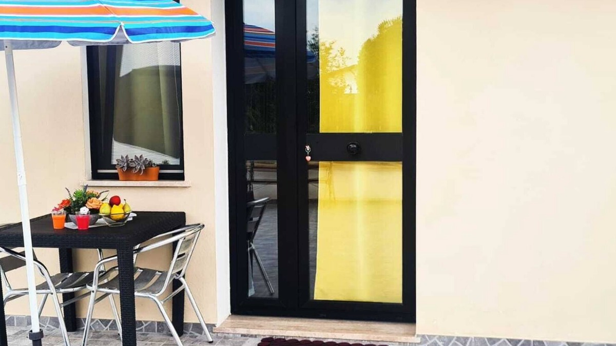 Cariati House | Double room 1 with separate entrance