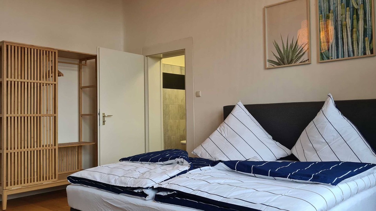 Anklam Apartment | Double room 12 - Altes Lazarett guest house