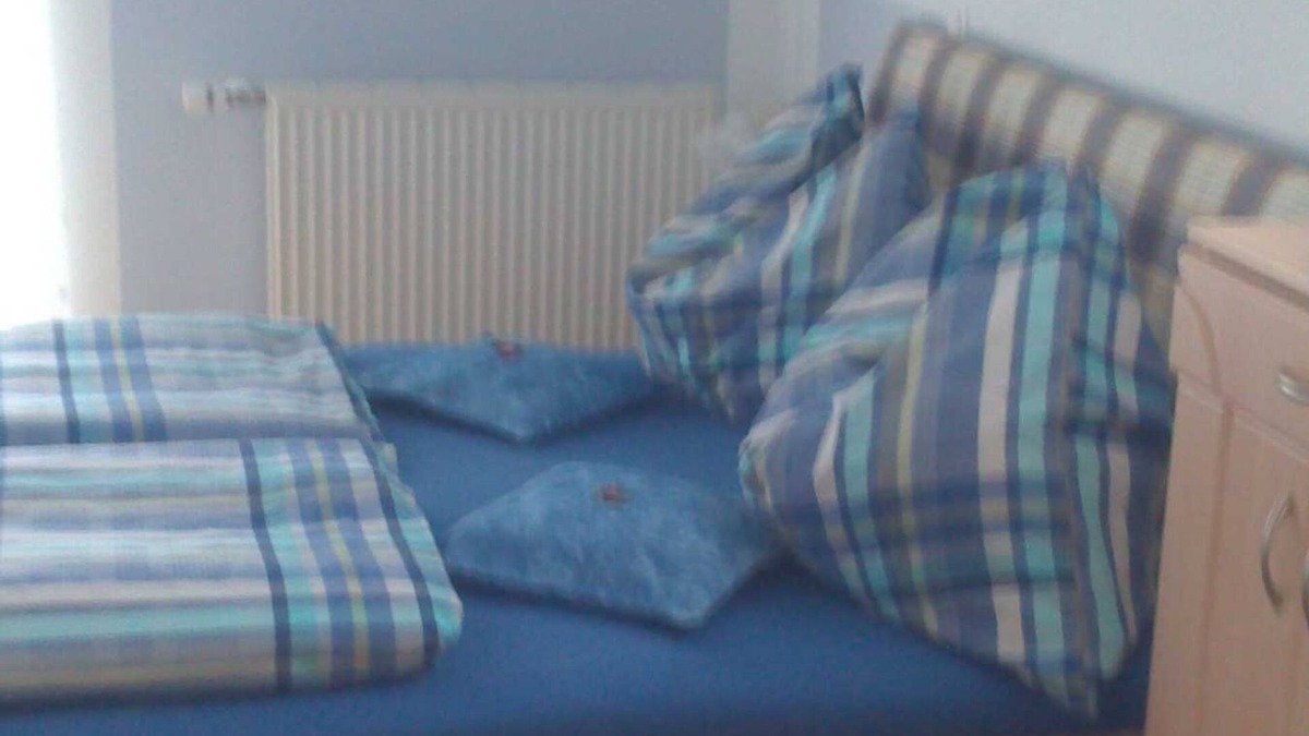 Jennersdorf Apartment | Double Room 2 - Gästehaus Lindenhof - Category 4 suns