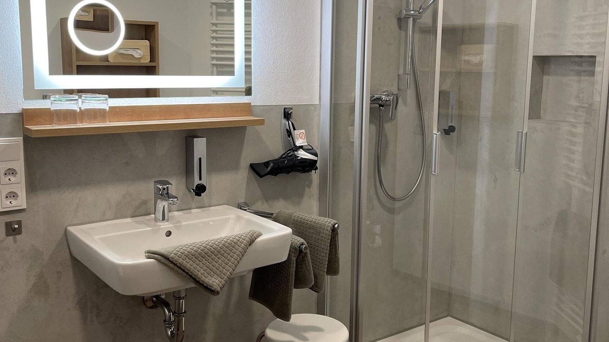 Wolf Cottage | Double room 9 - Gäste- und Weinhaus Haus Schatzgarten