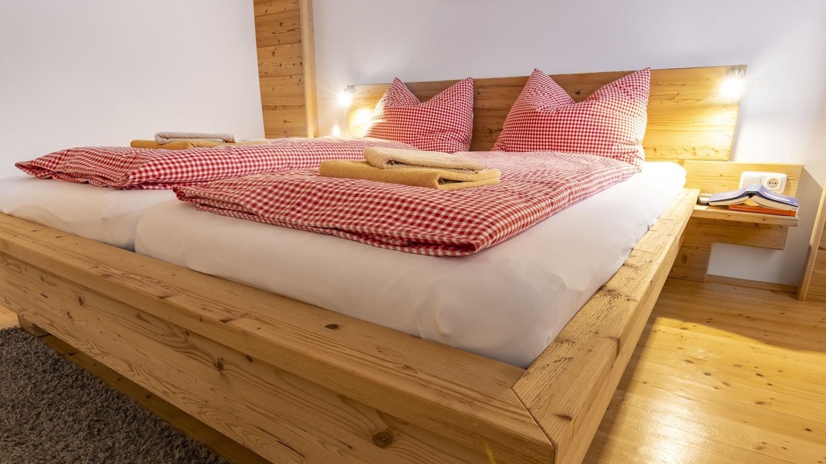 Au an der Donau RV Rental | Double room - Camping & Pension Au an der Donau