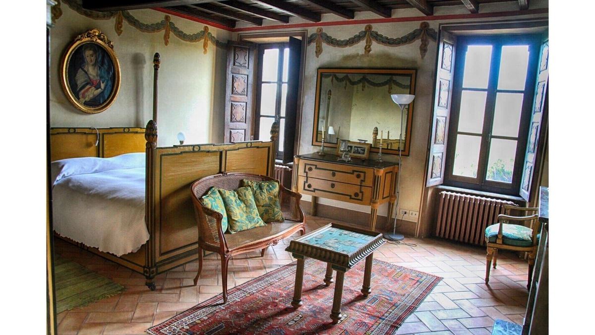 Madonna dell'Olmo Apartment | Double Room in Villa - Baron's Room