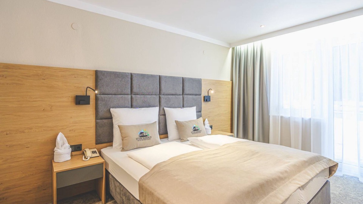Steeg House | Double room Pimig - Hotel Styrolerhof KG
