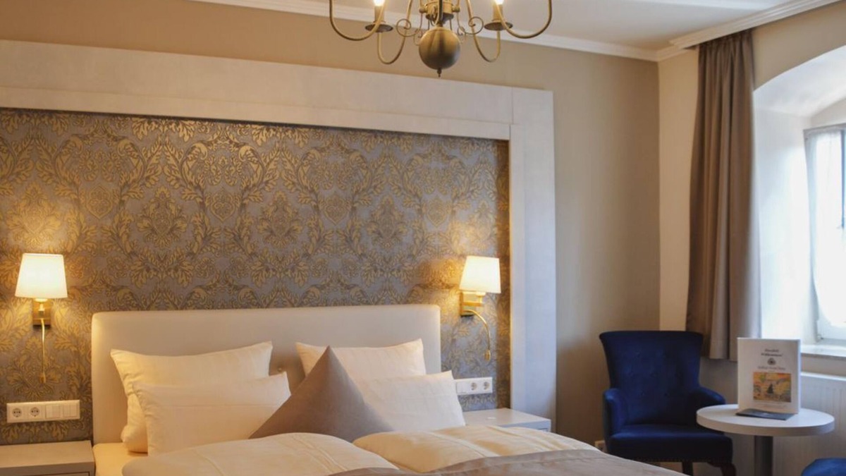 Karden House | Double Room Shower/WC Castle - Schloss-Hotel Petry