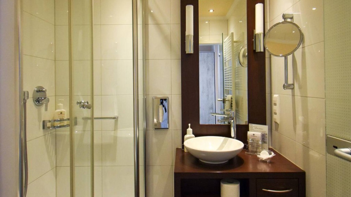 Karden House | Double room, shower or bath, WC, Superior - Schloss-Hotel Petry