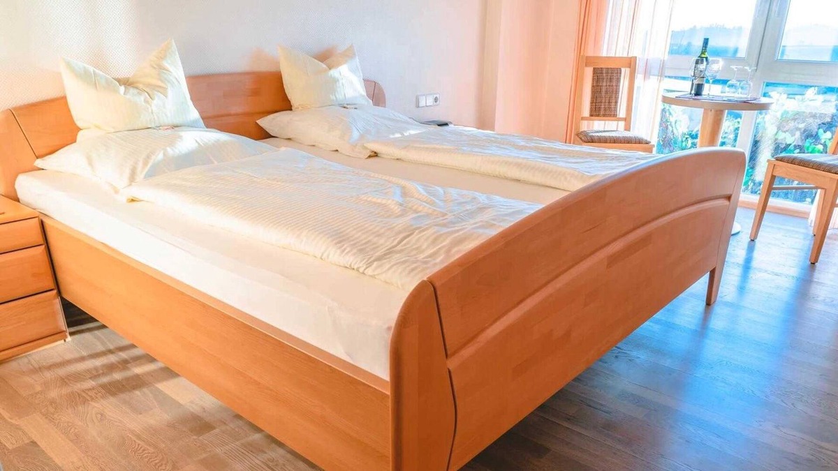 Oedheim Other | Double room Trollinger **** - Ferienhof Laurentius