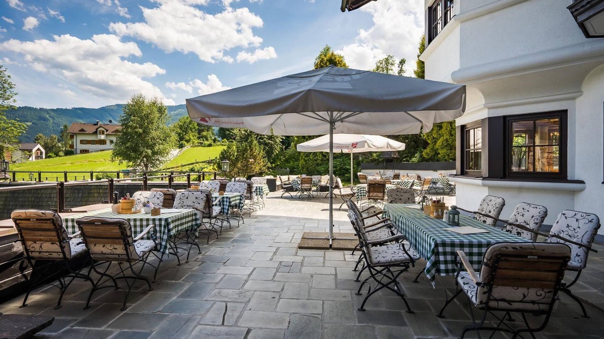 Groebming Cottage | Double room with balcony, shower or bath, WC - Landhaus St. Georg