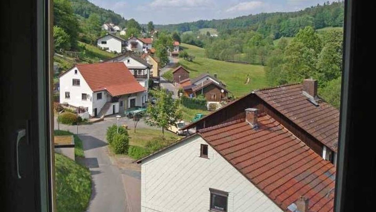 Beerfelden Cottage | Double Room with Balcony 3 - Gasthaus Zum Pälterwald