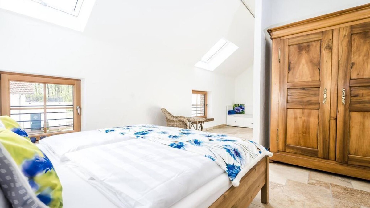 Altland Other | Double room with extra bed Sofa bed - Shower, WC - Hofgut Dösterhof -