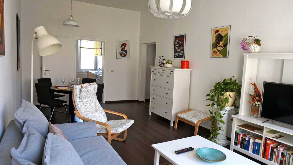 Torgau Apartment | Double room with separate kitchen - Holiday apartment Roasterei Arabica