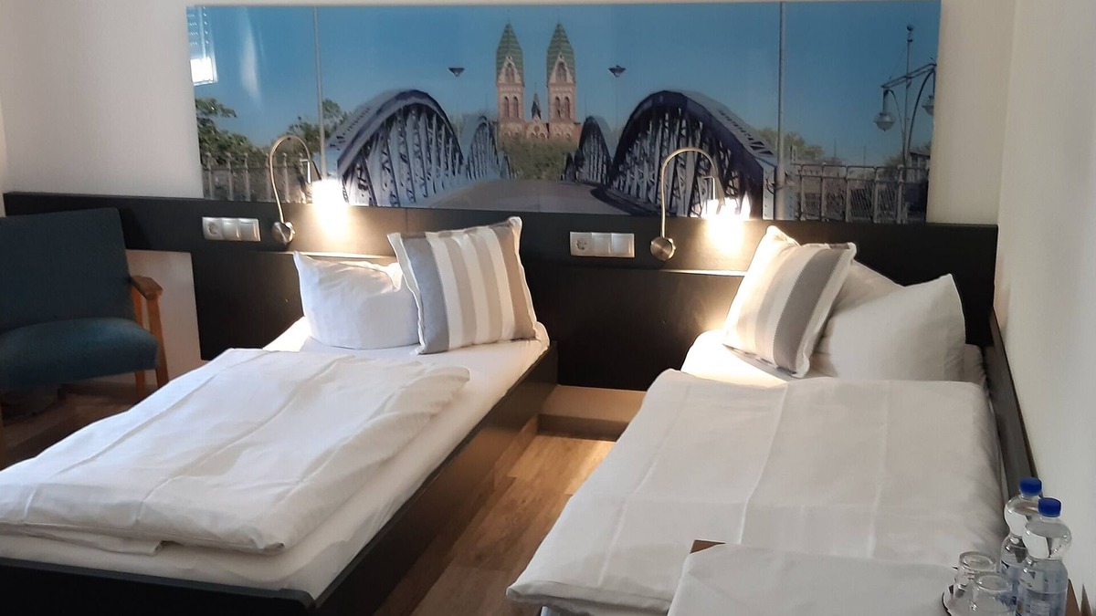 Alt-Betzenhausen Apartment | Double room with shower and WC