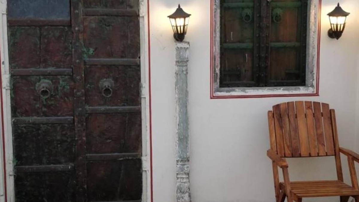 Pink City Apartment | Double Room with Terrace