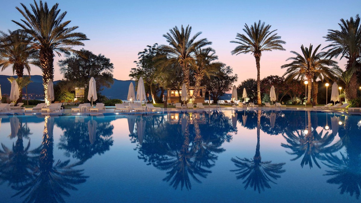 Torba Resort | DoubleTree by Hilton Bodrum Işıl Club Ultra All Inclusive Resort
