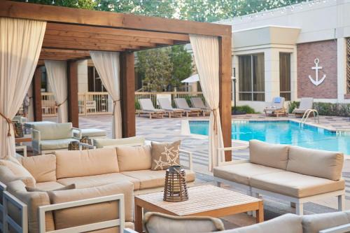 Dallas Design District Hotel | DoubleTree by Hilton Dallas Market Center