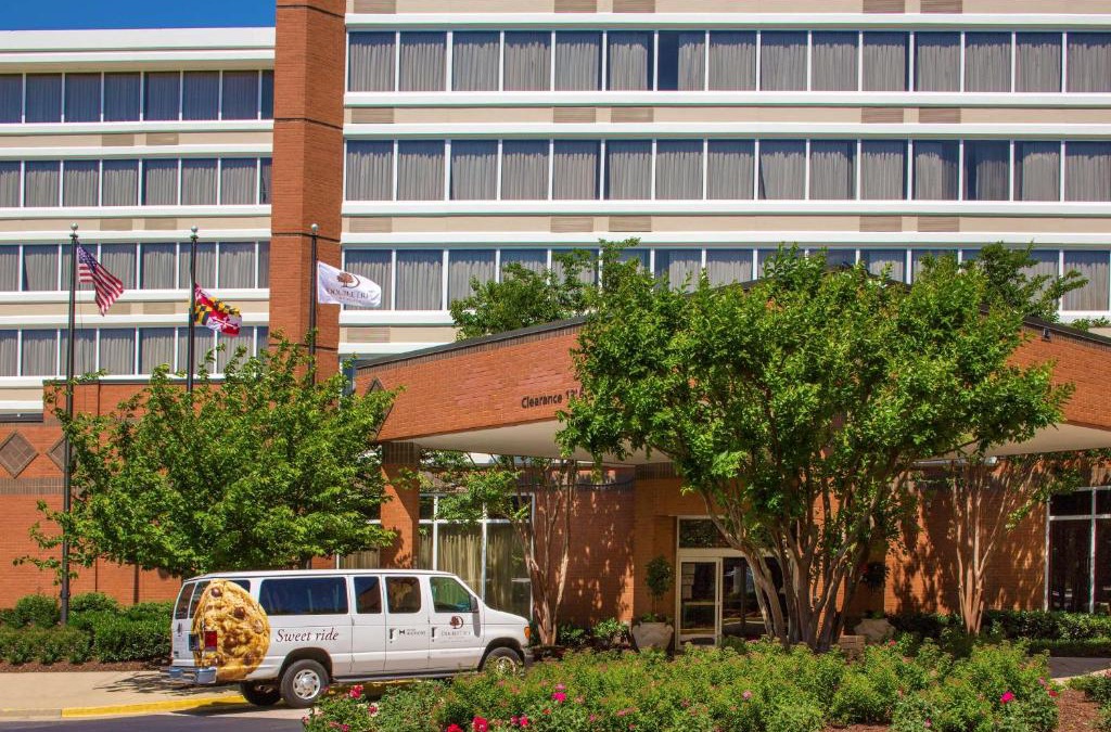 Lake Arbor Hotel | DoubleTree by Hilton Hotel Largo Washington DC