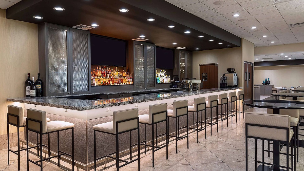 Madison Hotel | DoubleTree by Hilton Madison Downtown