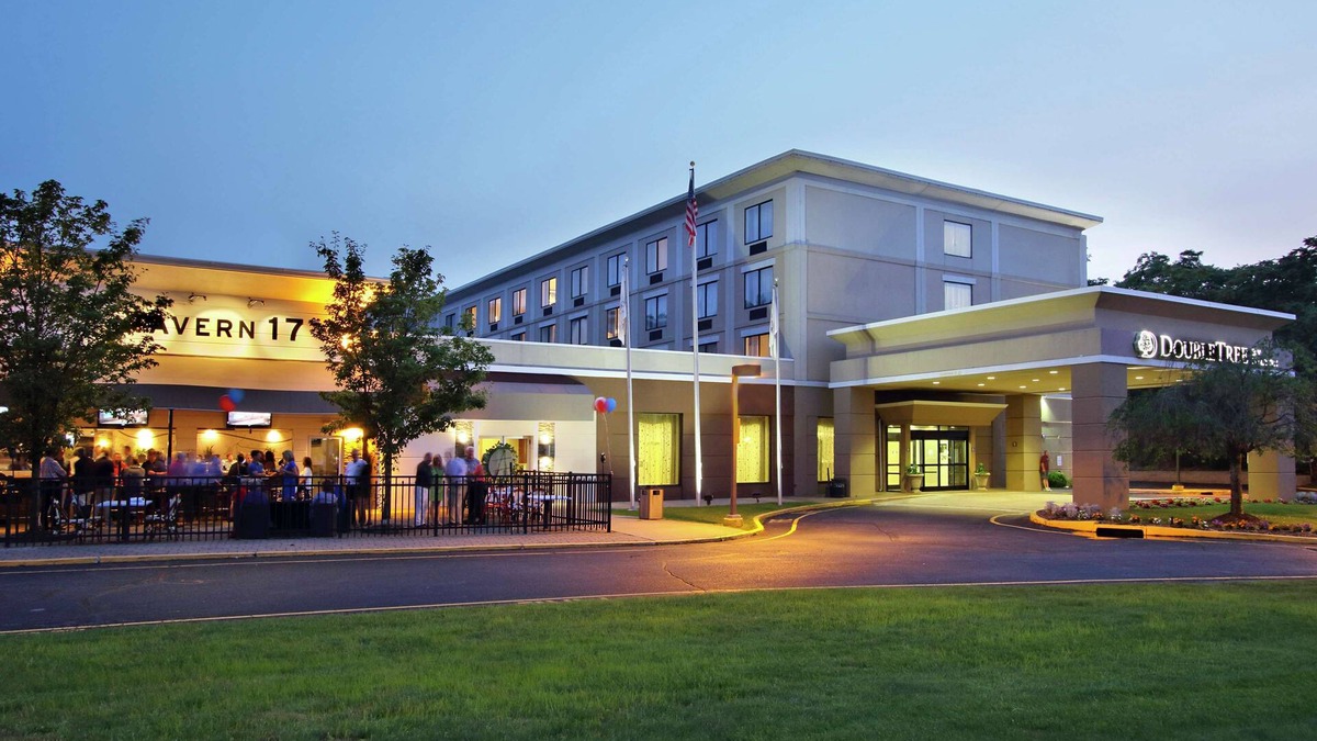 Mahwah Hotel | DoubleTree by Hilton Mahwah