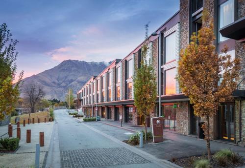 Kelvin Heights Hotel | DoubleTree by Hilton Queenstown