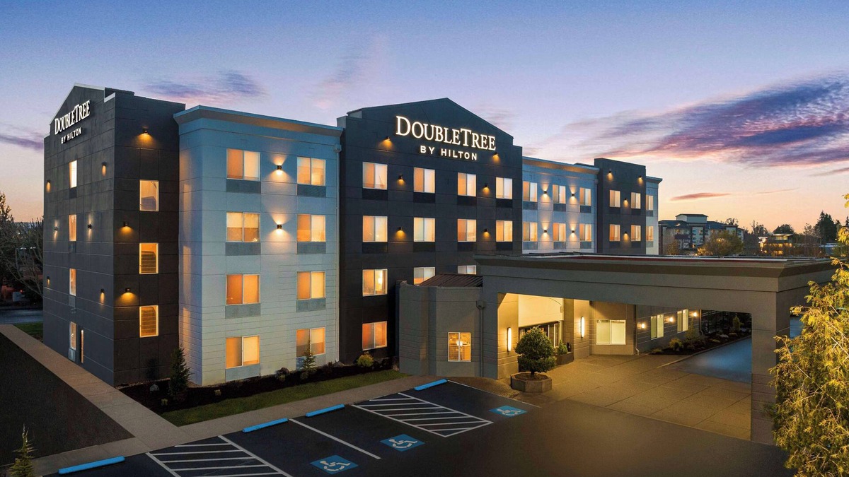 Salem Hotel | Doubletree by Hilton Salem